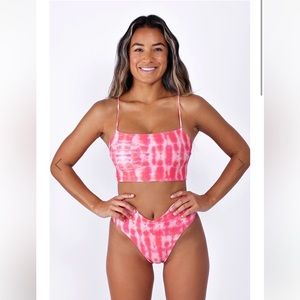 Skatie Dakota Top - Lollapalooza